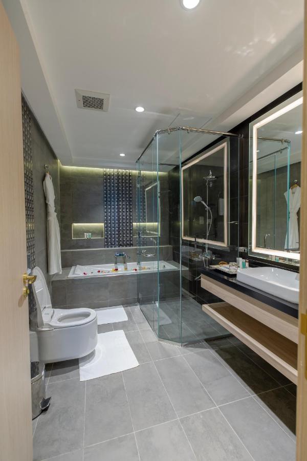 Green Park Hotel 도하 외부 사진