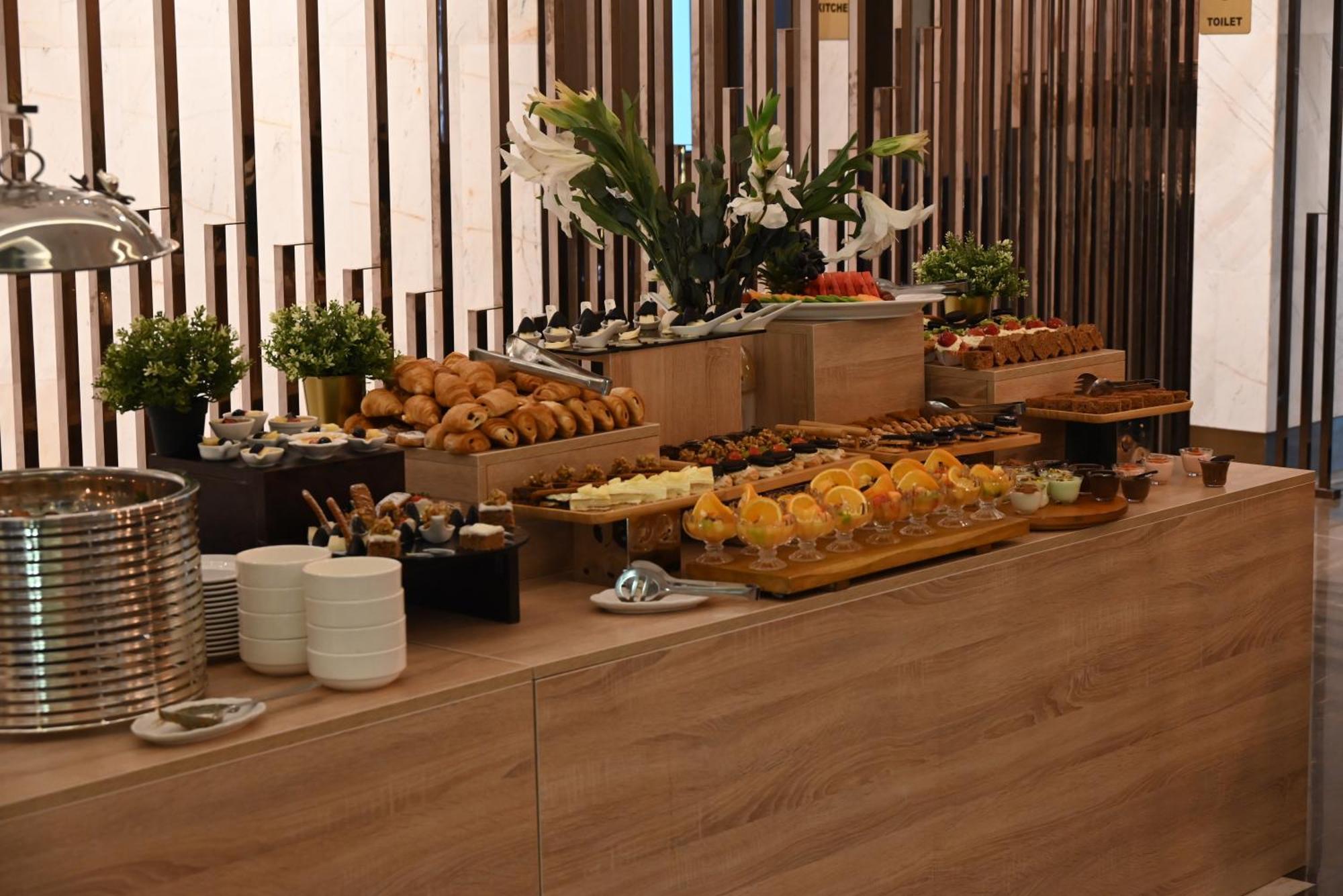 Green Park Hotel 도하 외부 사진