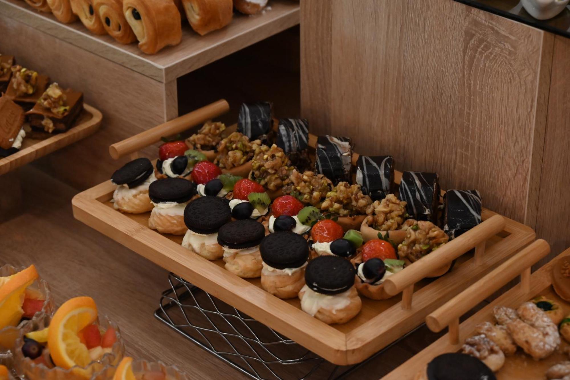 Green Park Hotel 도하 외부 사진